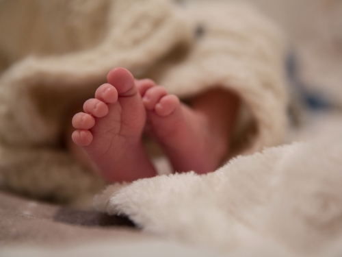 Teste para Identificar Fibrodisplasia Ossificante Progressiva é Incluído na Triagem Neonatal no Brasil